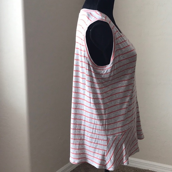 Cabi Ruffle Tank🍀🍀🍀 - Picture 5 of 9